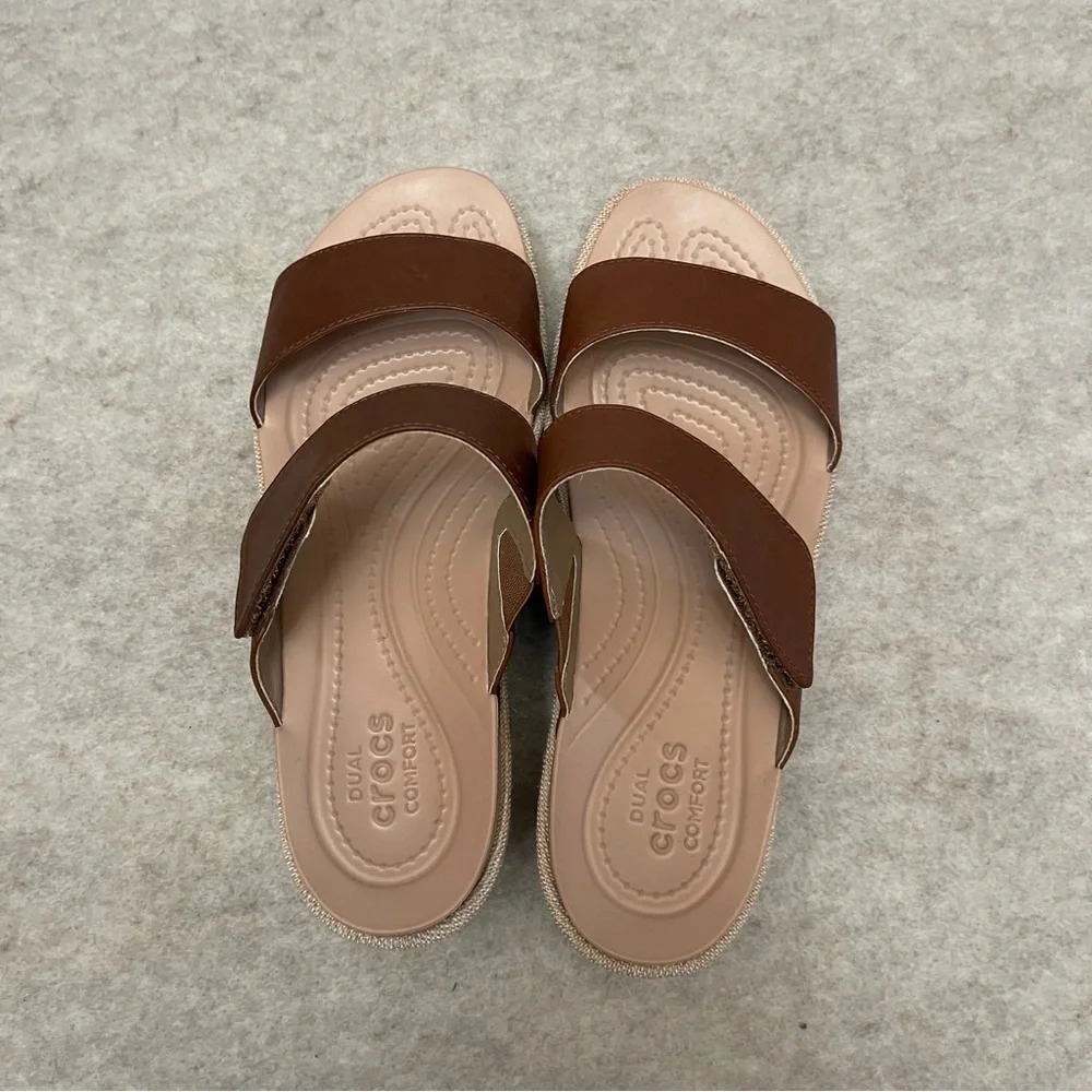 CROCS A-Leigh Brown Leather 2 Strap Canvas Wedge Comfort Sandals Women’s size 7